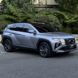 HYUNDAI TUCSON 5 PASAJEROS