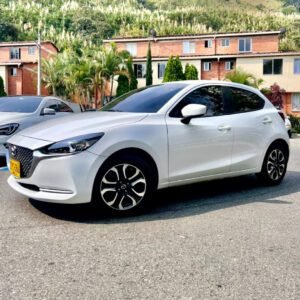 Alternative view of MAZDA 2 LX GRAND TOURING