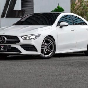 MERCEDES BENZ CLA 180 5 PUESTOS