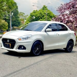 SUZUKI SWIFT DZIRE 5 PUESTOS