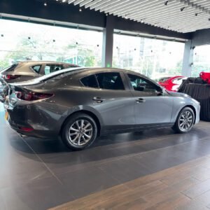 Alternative view of MAZDA 3 LX 5 PUESTOS