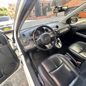 Alternative view of MAZDA 2 AUTOMÁTICO 5 PUESTOS