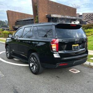 Alternative view of CHEVROLET TAHOE 8 PUESTOS